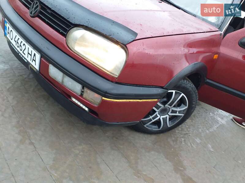 Хэтчбек Volkswagen Golf 1993 в Турке