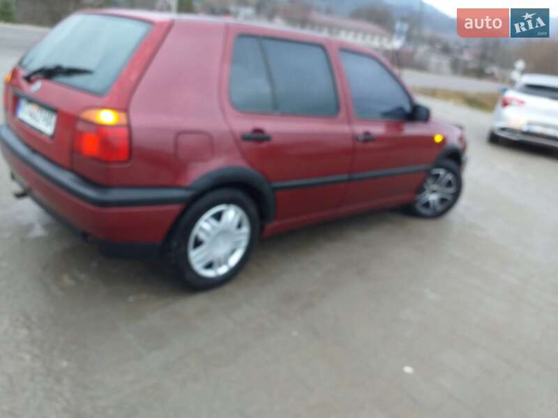 Хэтчбек Volkswagen Golf 1993 в Турке