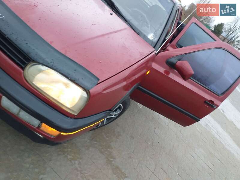Хэтчбек Volkswagen Golf 1993 в Турке