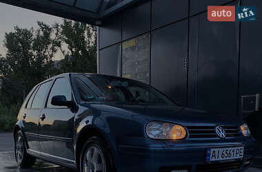 Хэтчбек Volkswagen Golf 2003 в Вышгороде