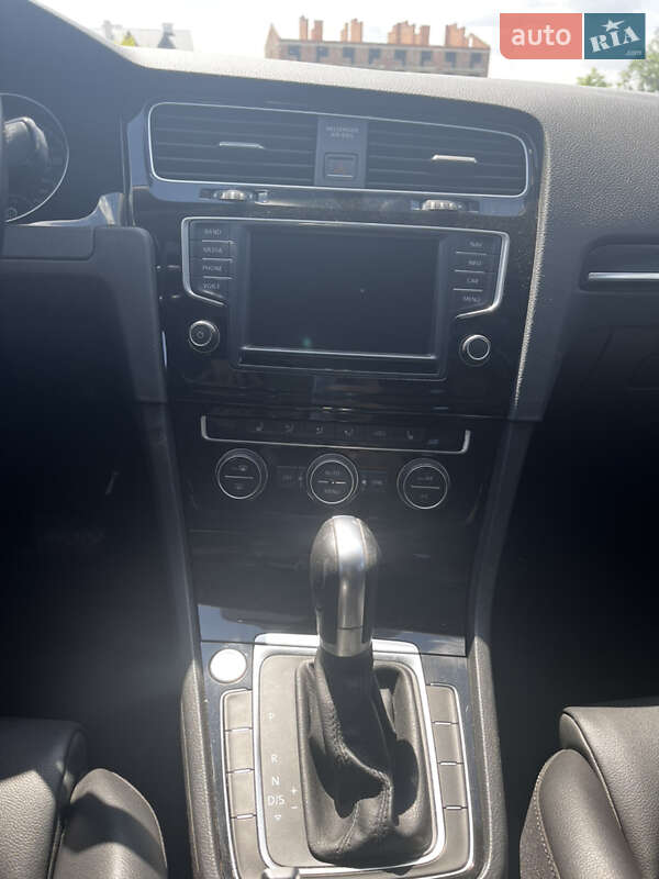 Універсал Volkswagen Golf 2016 в Балті