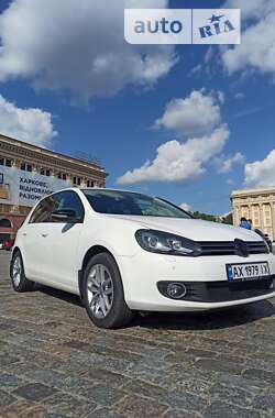 Хэтчбек Volkswagen Golf 2012 в Харькове