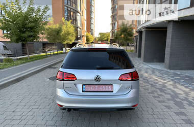 Универсал Volkswagen Golf 2014 в 
