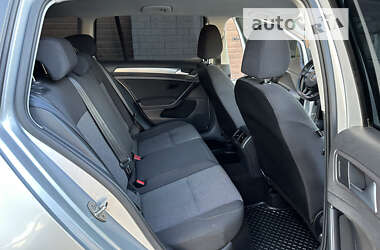 Универсал Volkswagen Golf 2014 в 