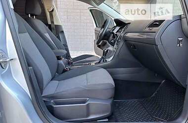 Универсал Volkswagen Golf 2014 в 