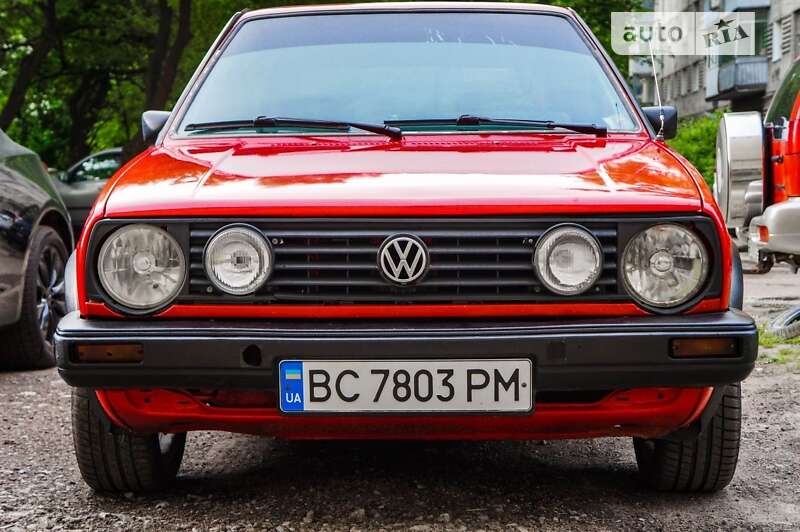 Хэтчбек Volkswagen Golf 1984 в Львове