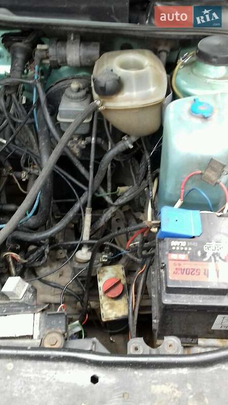 Хетчбек Volkswagen Golf 1991 в П'ятихатках