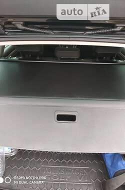 Універсал Volkswagen Golf 2012 в Броварах