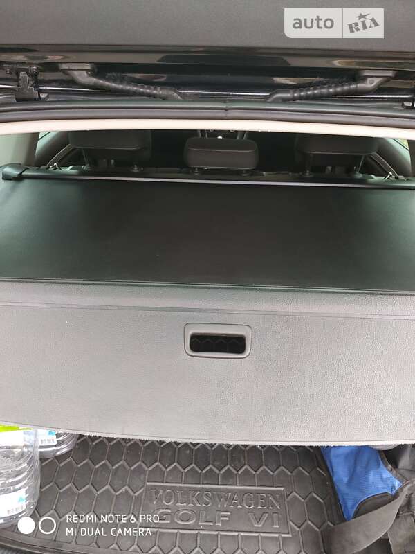 Універсал Volkswagen Golf 2012 в Броварах
