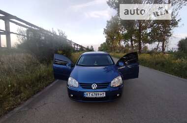 Хэтчбек Volkswagen Golf 2007 в Калуше