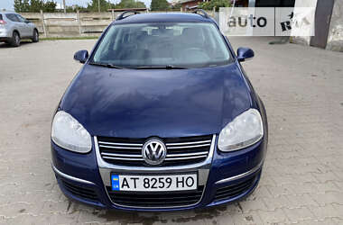 Універсал Volkswagen Golf 2008 в Снятині