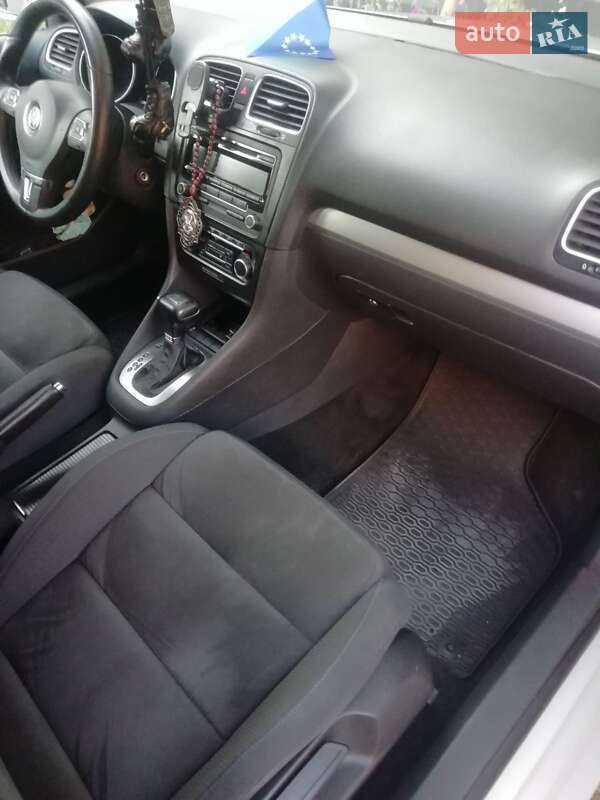 Универсал Volkswagen Golf 2010 в Запорожье