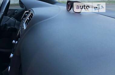 Хэтчбек Volkswagen Golf 2009 в 