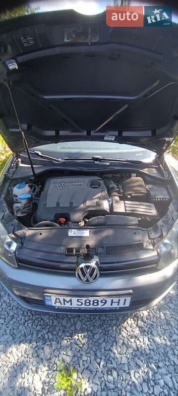 Универсал Volkswagen Golf 2009 в Звягеле