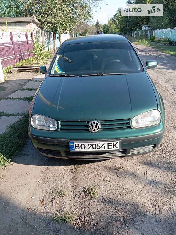 Хэтчбек Volkswagen Golf 1999 в Доброполье