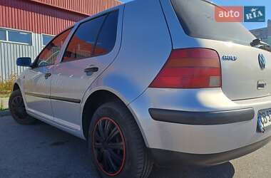 Хэтчбек Volkswagen Golf 1998 в Чернигове