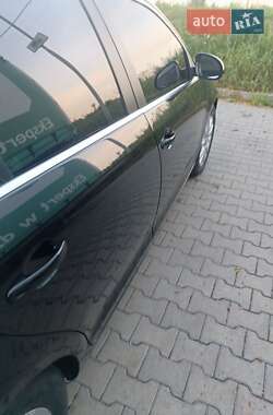 Універсал Volkswagen Golf 2009 в Луцьку