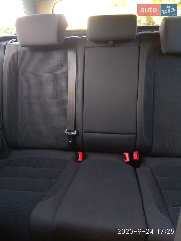 Универсал Volkswagen Golf 2008 в Вознесенске фото 2 Универсал Volkswagen Golf 2008 в Вознесенске