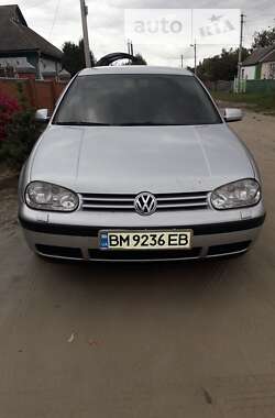 Хэтчбек Volkswagen Golf 2002 в Полтаве