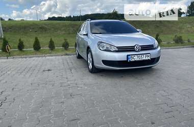 Универсал Volkswagen Golf 2011 в Львове