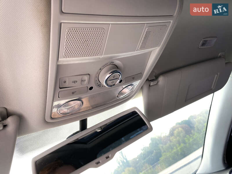 Универсал Volkswagen Golf 2009 в Сумах