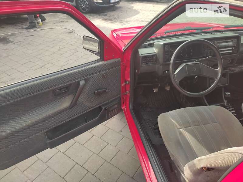 Хетчбек Volkswagen Golf 1986 в Івано-Франківську