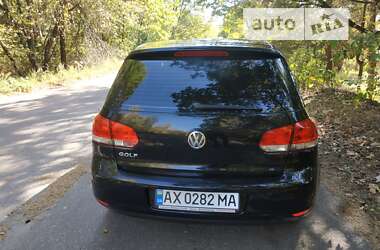 Хэтчбек Volkswagen Golf 2009 в Харькове