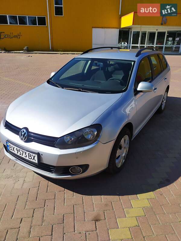 Універсал Volkswagen Golf 2013 в Хмельницькому