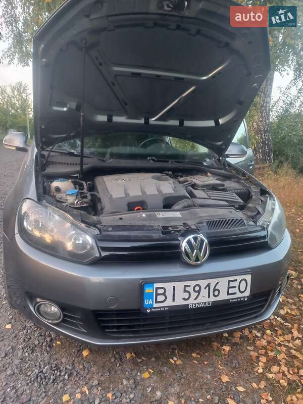 Універсал Volkswagen Golf 2010 в Миргороді