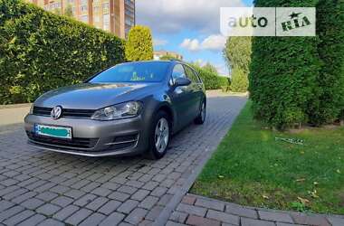 Универсал Volkswagen Golf 2015 в Луцке