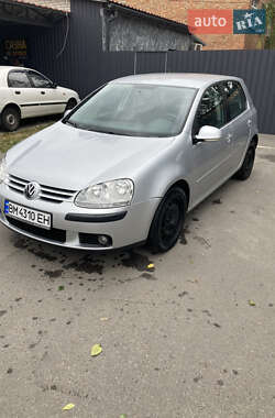 Хетчбек Volkswagen Golf 2007 в Сумах