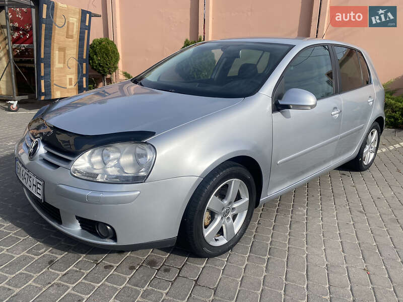 Хетчбек Volkswagen Golf 2008 в Хмельницькому