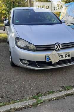 Хэтчбек Volkswagen Golf 2010 в Одессе