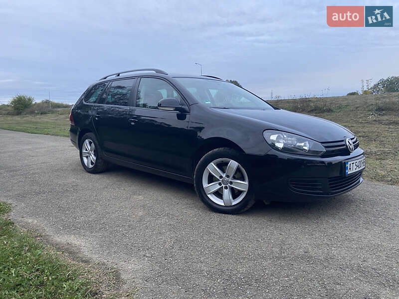 Универсал Volkswagen Golf 2011 в Ивано-Франковске