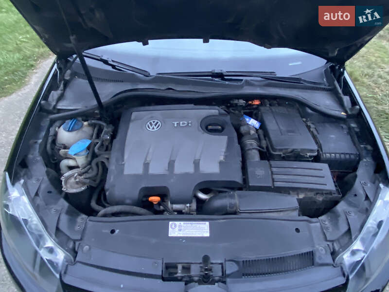 Универсал Volkswagen Golf 2011 в Ивано-Франковске