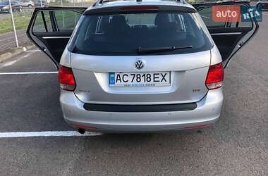 Универсал Volkswagen Golf 2010 в 