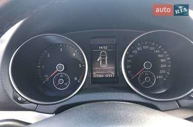 Универсал Volkswagen Golf 2010 в 