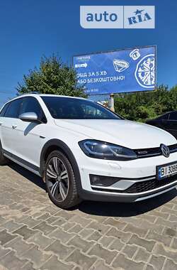 Универсал Volkswagen Golf 2020 в Полтаве