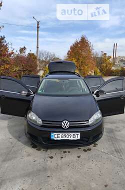 Універсал Volkswagen Golf 2012 в Чернівцях