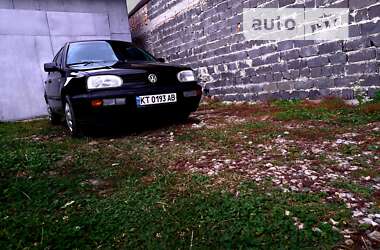 Хэтчбек Volkswagen Golf 1995 в Ивано-Франковске