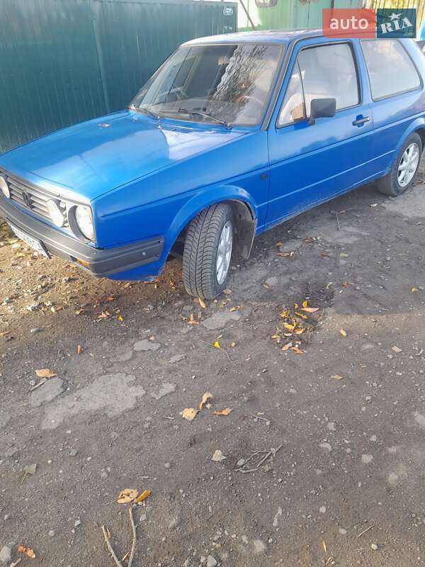 Хэтчбек Volkswagen Golf 1985 в 