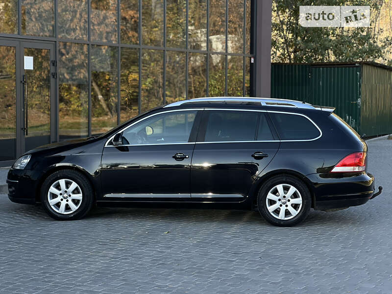 Универсал Volkswagen Golf 2008 в Виннице