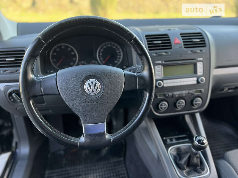 Универсал Volkswagen Golf 2008 в Виннице