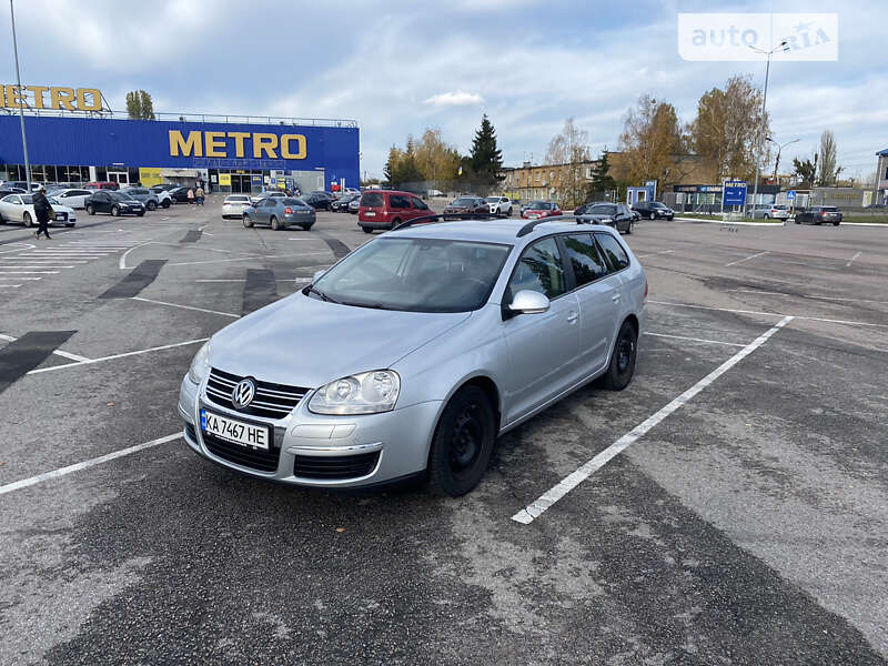 Универсал Volkswagen Golf 2009 в 