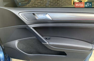 Хетчбек Volkswagen Golf 2013 в Заставній