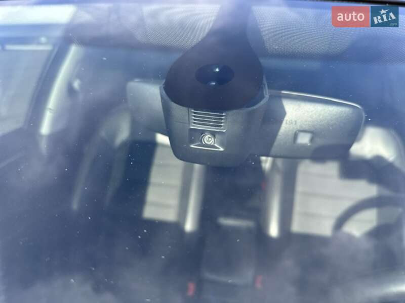 Універсал Volkswagen Golf 2015 в Харкові
