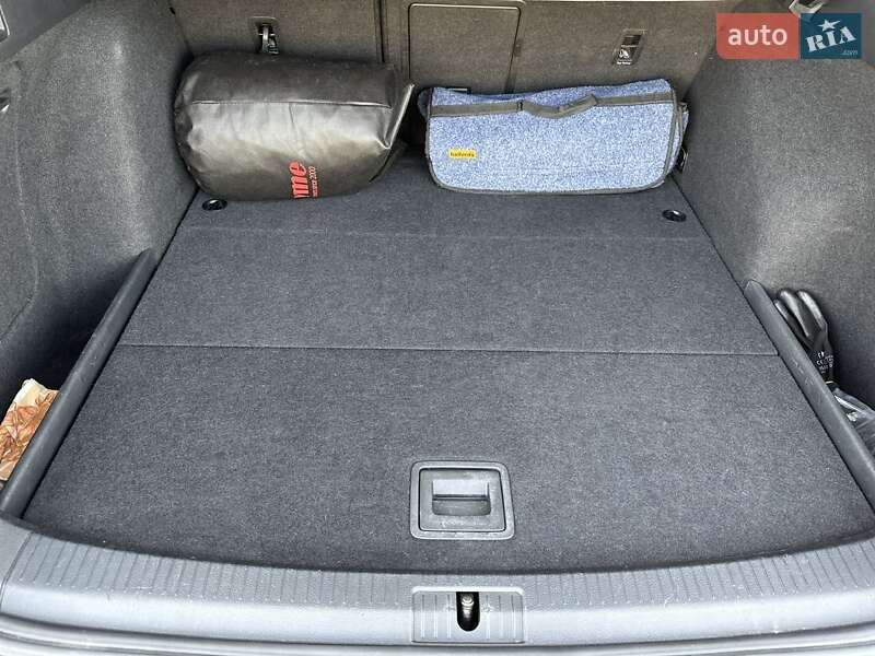 Універсал Volkswagen Golf 2015 в Харкові