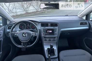 Универсал Volkswagen Golf 2015 в Львове