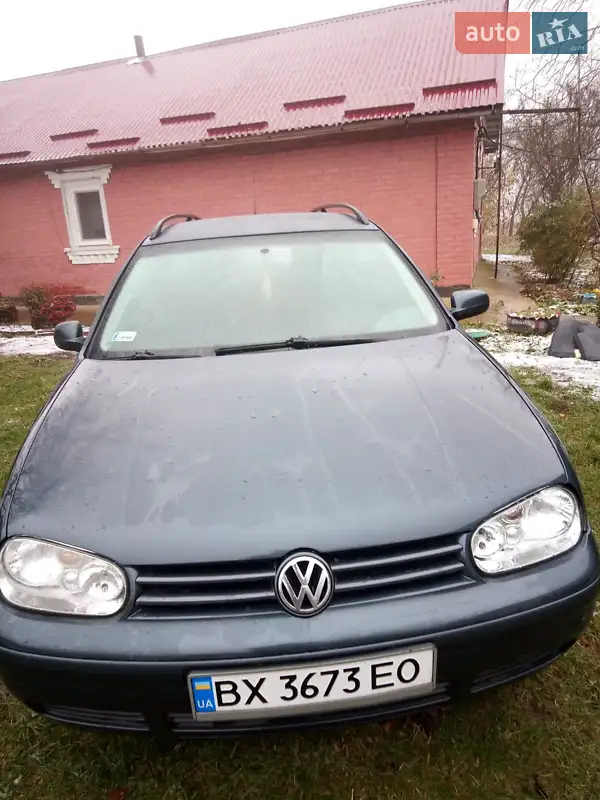 Volkswagen Golf