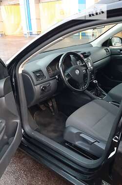 Универсал Volkswagen Golf 2009 в 